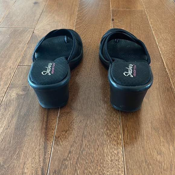 Skechers women’s wedges - Picture 4 of 4